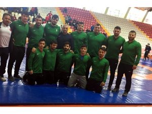 Kayseri Şeker güreşçileri süper lig müsabakalarına katılıyor