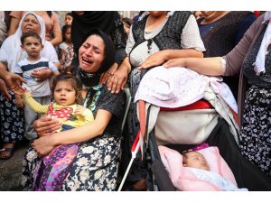 Hakkari'de askeri aracın devrilmesi