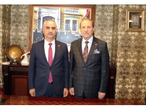 Başkan Aydın, SESOB'u ziyaret etti