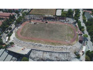 Türkiye’de sporun 65 yıllık şahidinin yıkımı devam ediyor