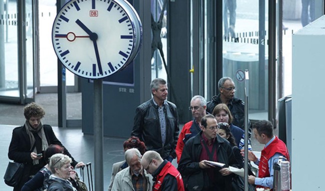 Türkiye'den sonra Avrupa'dan flaş saat kararı!