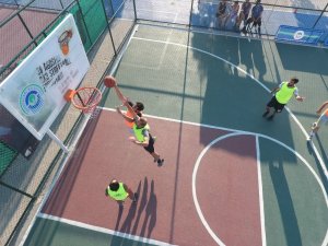 Odunpazarı’nda basketbol şöleni