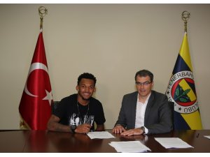 Jailson, resmen Fenerbahçe'de