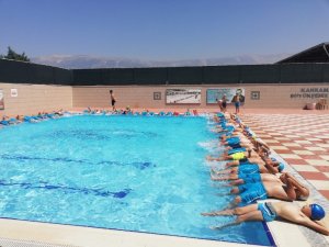Büyükşehir Belediye sporcu yetiştirmeye devam ediyor