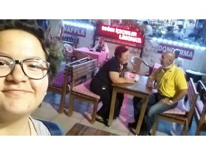 Anne ve babasının evlilik yıl dönümünde hayatını kaybetti