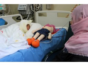 Tandıra düşen çocuk ölümden döndü