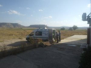 Üzerine yük asansörü düşen işçi hayatını kaybetti