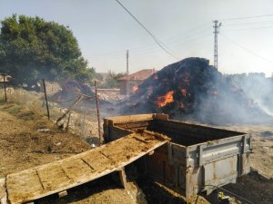 Psikolojik sorunları olan vatandaş 2 bin  balya yaktı
