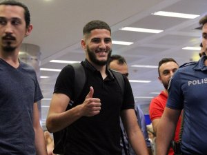 Benzia İstanbul’a geldi