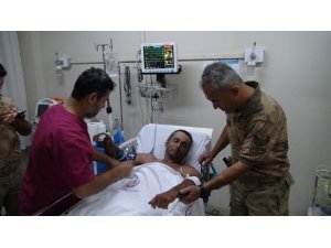 Dağlık alanda kaybolan sporcuyu jandarma kurtardı