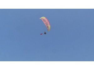 Samandağ’da yamaç paraşütü heyecanı