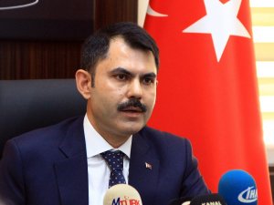 Çevre ve Şehircilik Bakanı Kurum: "Foça’daki kirlilik kontrol altında"