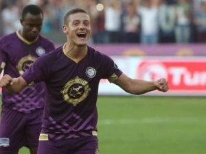 Sivasspor Gabriel Torje ile 1 yıllık sözleşme imzaladı.