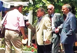 Arınç'ın Skandal Fotoğraf Yorumu