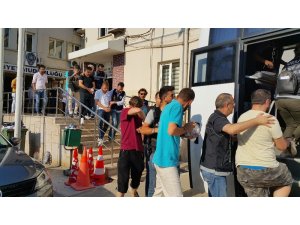 Vakumlu poşetlerde uyuşturucu servisi
