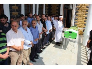 Feci kazada ölenler son yolculuğuna uğurlandı