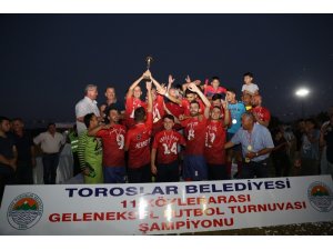 Köylerarası Futbol Turnuvası’nın kazananı Arpaçsakarlar oldu