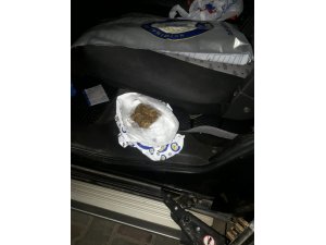 Datça’da şüpheli araçtan 150 gram skunk çıktı