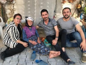 Gördes AK Parti’den asırlık çınarlara anlamlı ziyaret