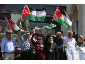 Filistinlilerden ABD'nin UNRWA kararını protesto