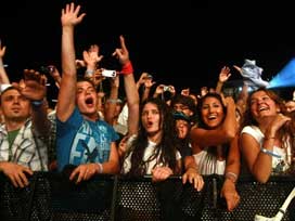 Gençlerin oyu hangi partiye