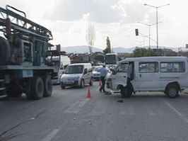 Konya'da trafik kazası: 2 ağır yaralı