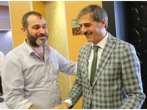 Sakaryaspor yönetimi Başkan Alemdar’a misafir oldu