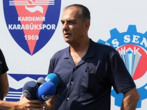 Lisansların çıkmadığı Karabükspor’da Teknik Direktör Yılmaz istifa etti