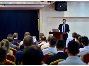 Milli Eğitim Bakanı Selçuk en başarılı okul yöneticileri ile buluştu