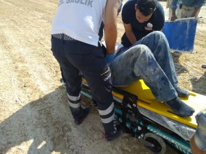 Uçuruma yuvarlanan kamyondan son anda atlayarak kurtuldu