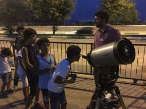 Aile boyu uzay macerası yaşadılar