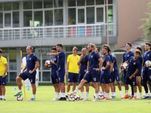 Fenerbahçe’de Konyaspor maçı hazırlıkları sürüyor