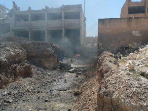 Esad güçleri sivil savunma merkezini vurdu