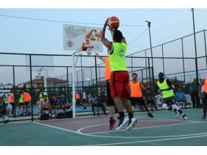Odunpazarı’ndan Sokak Basketbolu Turnuvası