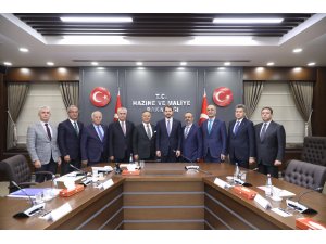 Bakan Albayrak TİM heyetiyle görüştü