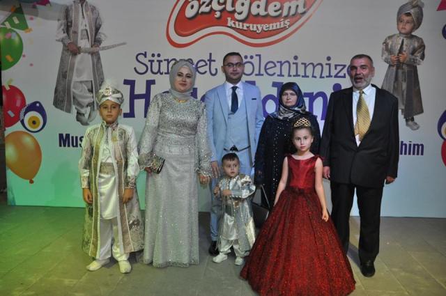 Çiğdem Ailesinin Sünnet Mutluluğu