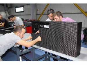 3. havalimanının LED ekranları Amasya’dan