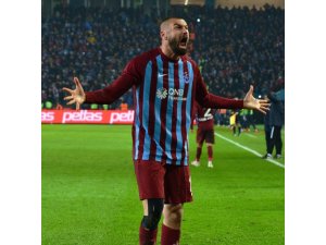 Burak Yılmaz, alacakları için TFF'ye başvurdu