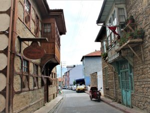 Kent müzesi 800 eserle tarihe ışık tutuyor