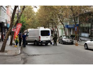 Kağıthane’de şüpheli çanta alarmı