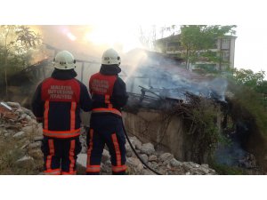 Malatya'da ev yangını