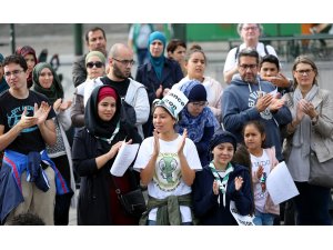 Brüksel'de ırkçılık karşıtı gösteri