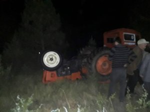 Traktörün altında kalan sürücü hayatını kaybetti