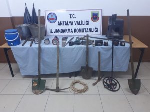 Akseki’de define avcıları suçüstü yakalandı