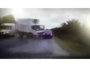 Moldova Cumhurbaşkanı Igor Dodon trafik kazası geçirdi