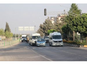 İdlib sınırına sevkiyat sürüyor