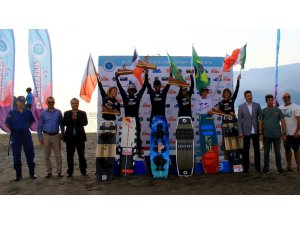 Kiteboard Dünya şampiyonasının Türkiye ayağı tamamlandı