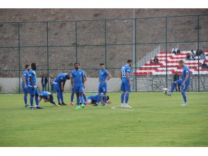 B.B. Erzurumspor hazırlık maçında Elazığspor’u 3-1 mağlup etti