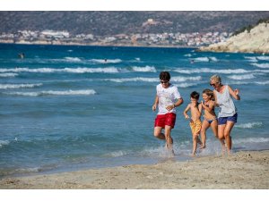 İzmir’in turist sayısında yüzde 42’lik artış