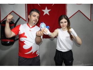 16 yaşında babasının ’madalya’ hayalini gerçekleştirdi